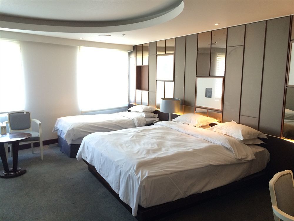 โรงแรมริเวอร์ไซด์ โซล